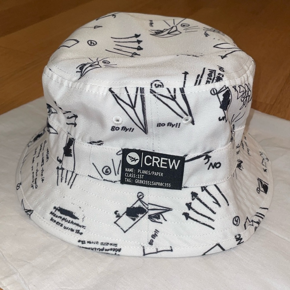 Unisex NWOT Paper Plane Bucket Hat